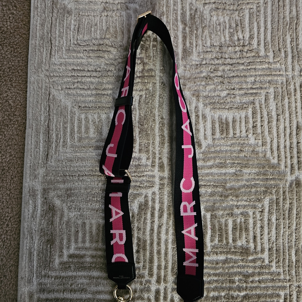 Marc Jacobs Black and Pink KStrap